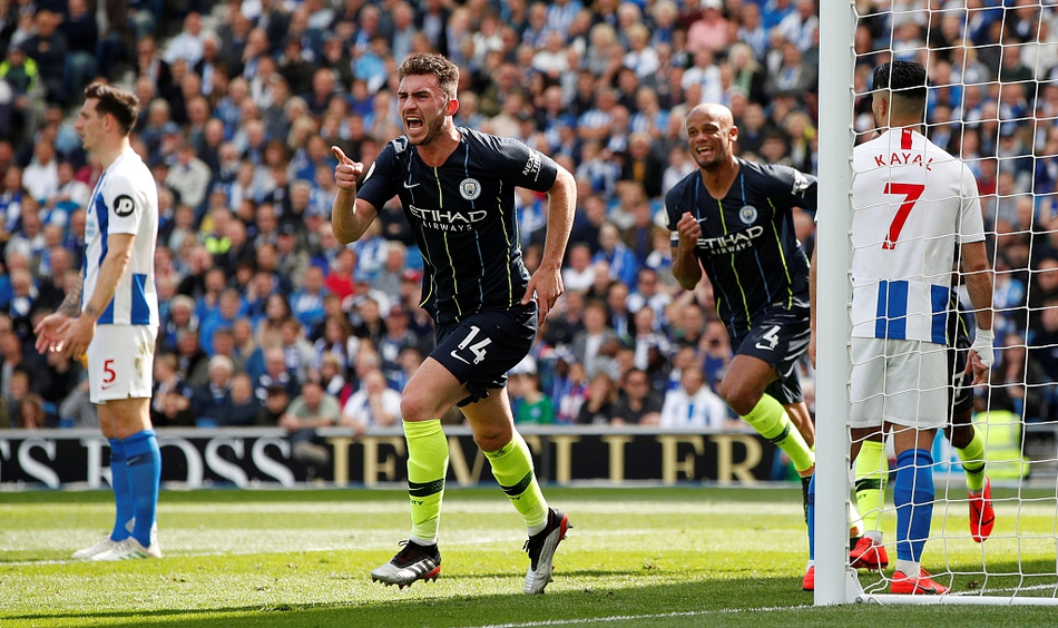 特尔施特根社媒晒恢复训练照片：很高兴归队（特尔施特根社媒晒康复训练照：喜迎归队）