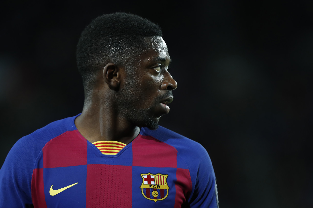 534场，诺伊尔追平伊梅尔并列德甲门将历史出场榜第二位（出战534场，诺伊尔追平伊梅尔，并列德甲门将出场榜次席）