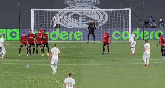 【头条】索菲·希纳斯赢得环球马术冠军赛布拉格季后赛1.50米级别比赛冠军（索菲·希纳斯问鼎环球马术冠军赛布拉格季后赛1.50米级别冠军）