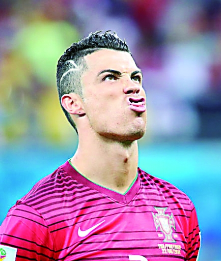 巴尔韦德：英超有很多钱，这意味着他们有很多非常优秀的球员（巴尔韦德：英超资金充裕，汇聚了大量优秀球员）