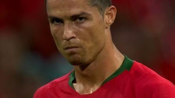 记者：埃切韦里想去罗马而非赫罗纳，他已向身边人重申这一点（记者：埃切韦里更愿加盟罗马而非赫罗纳，已向身边人再次表态）