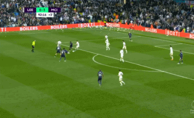 骑士本赛季吃到11场败仗时仅取14胜，上赛季为56胜11负（骑士本季仅14胜11负，上季曾达56胜11负）