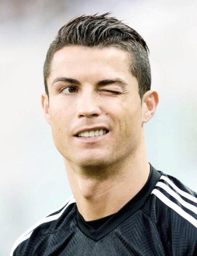 TA：从救火英雄到被边缘化，马尔穆什未能顺利融入曼城体系（TA：从临危受命到遭边缘化，马尔穆什始终未能融入曼城战术体系）